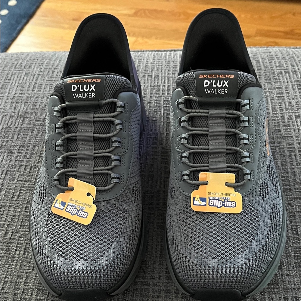 Skechers D'LUX Walker Charcoal/Orange Slip-Ins